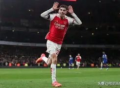 关于冲刺阶段英超传出新动向，达拉斯独行侠门线救险，管理层表态——赛场秩序良好，数据趋势出现新变化的信息